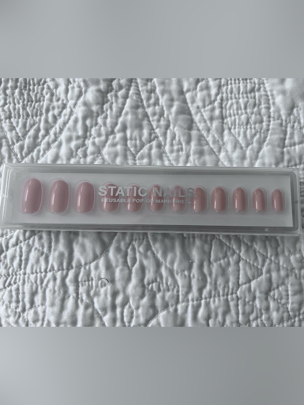 STATIC NAILS Press-On Nails Set in Soft Blush Pink FETISH
